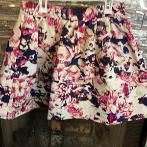 Express Flower skirt